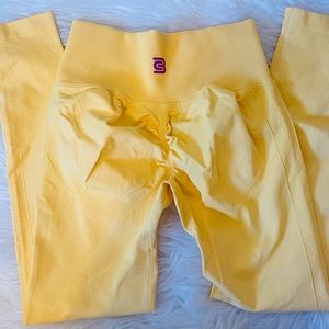 Sold out Cake body fitness leggings icing on the cake yellow new medium